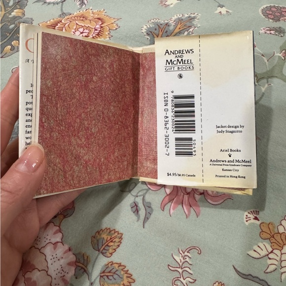 Cats A Feline Potpourri Book - Picture 6 of 13